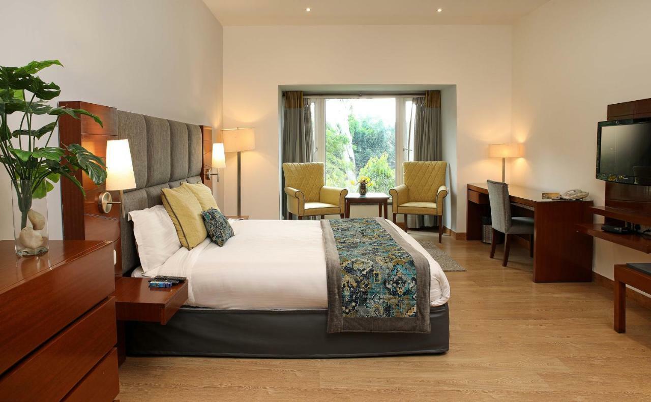 Hotel Ahuja Residency Sunder Nagar Neu-Delhi Exterior foto