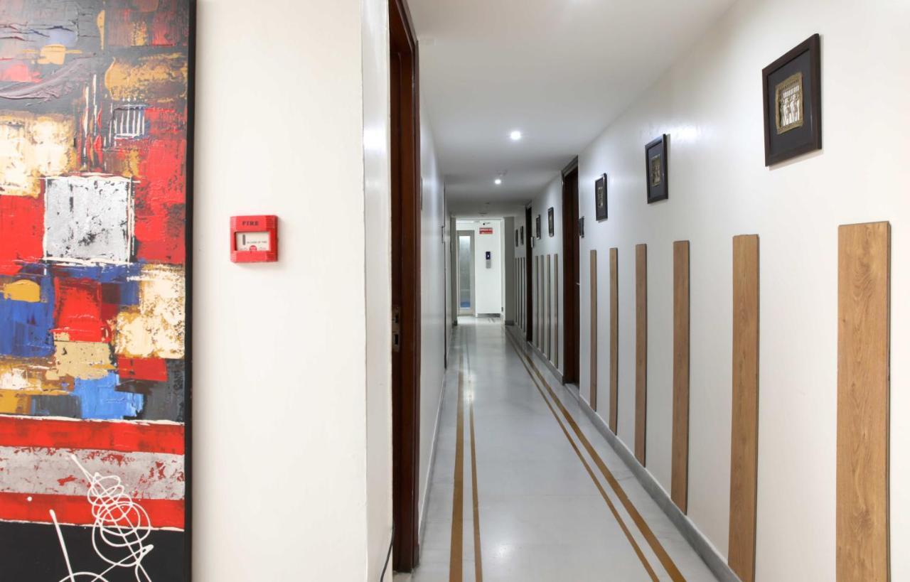 Hotel Ahuja Residency Sunder Nagar Neu-Delhi Exterior foto